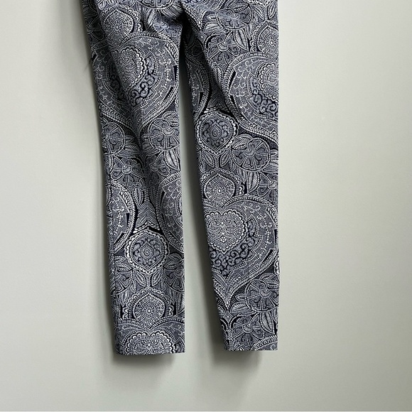 New Talbots Chatham Ankle Pants 4 NAVY Floral Paisley Stretch Pockets Career - Picture 15 of 15